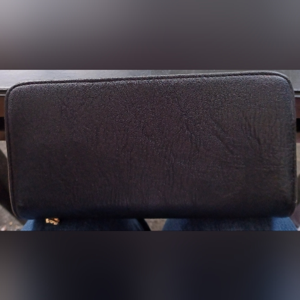 Womens Wallet.